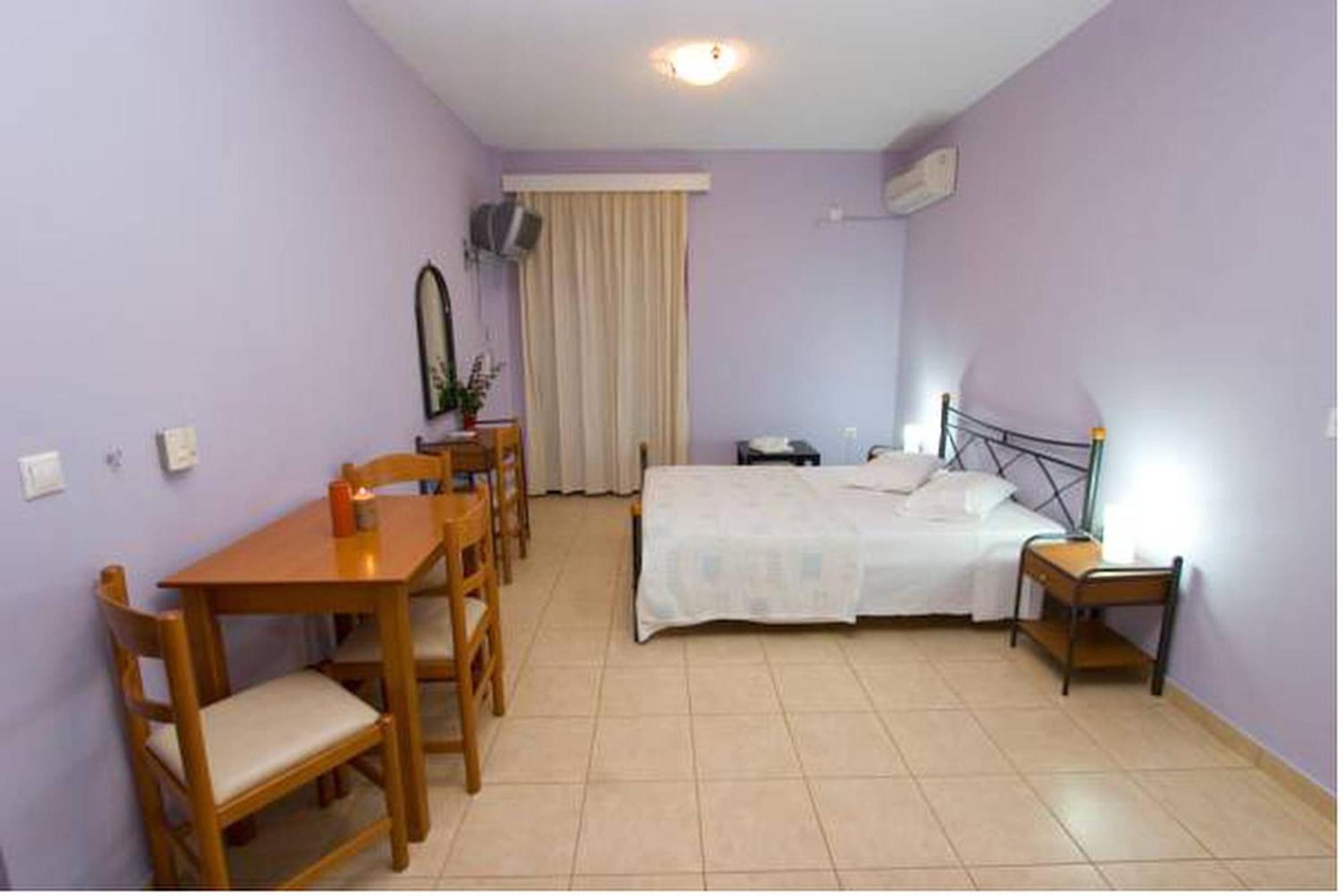 Sagini Boutique Hotel Loutra Edipsou  Phòng bức ảnh