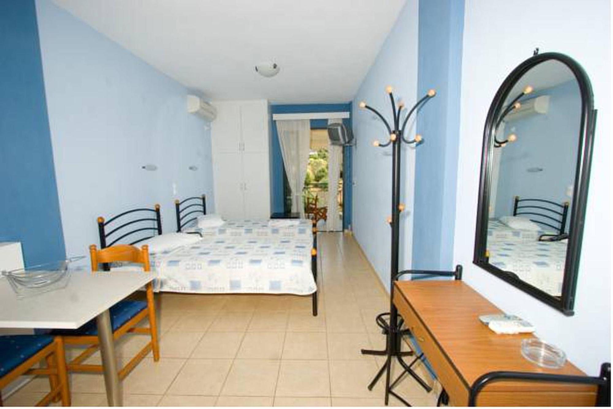 Sagini Boutique Hotel Loutra Edipsou  Phòng bức ảnh