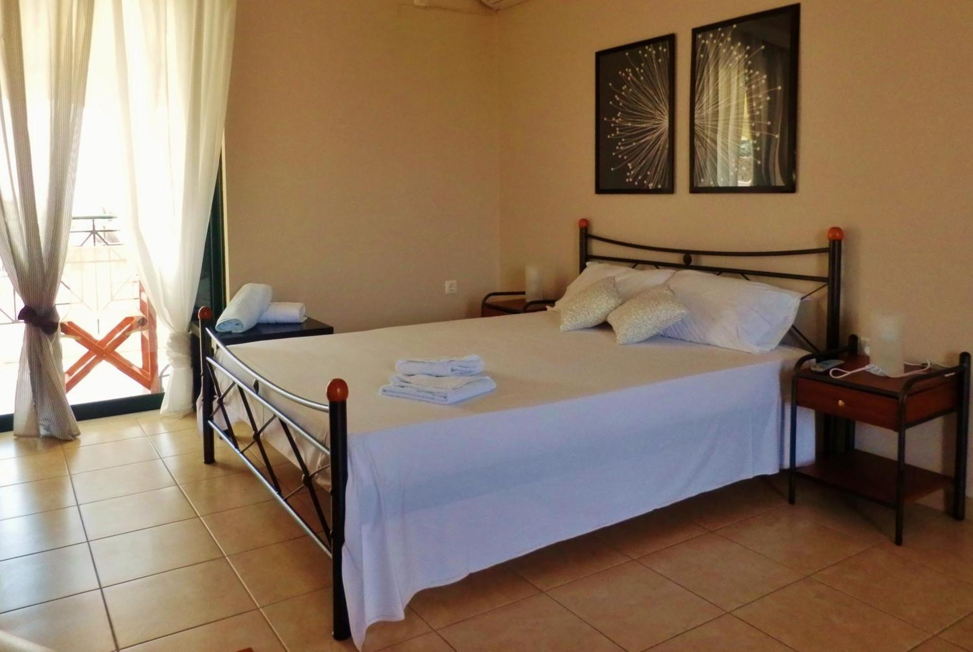 Sagini Boutique Hotel Loutra Edipsou  Phòng bức ảnh