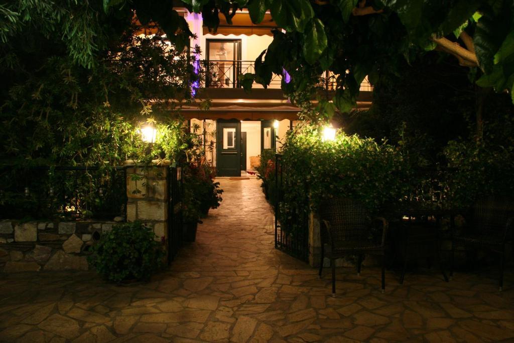 Sagini Boutique Hotel Loutra Edipsou  Phòng bức ảnh